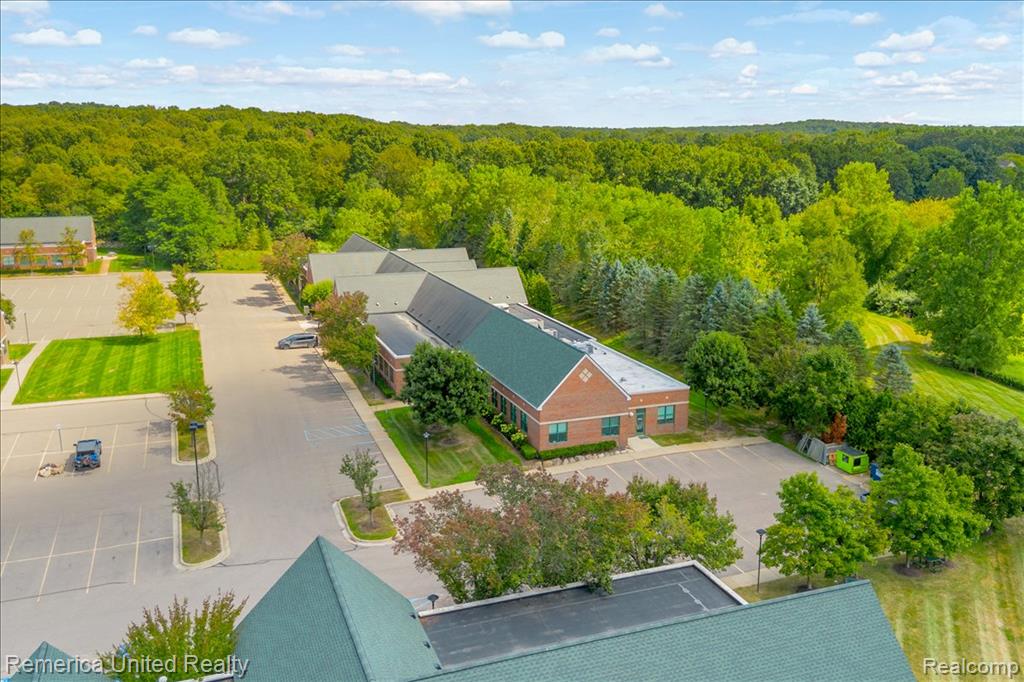 1050 Corporate Office Drive, Milford, MI 48381 — Photo 40