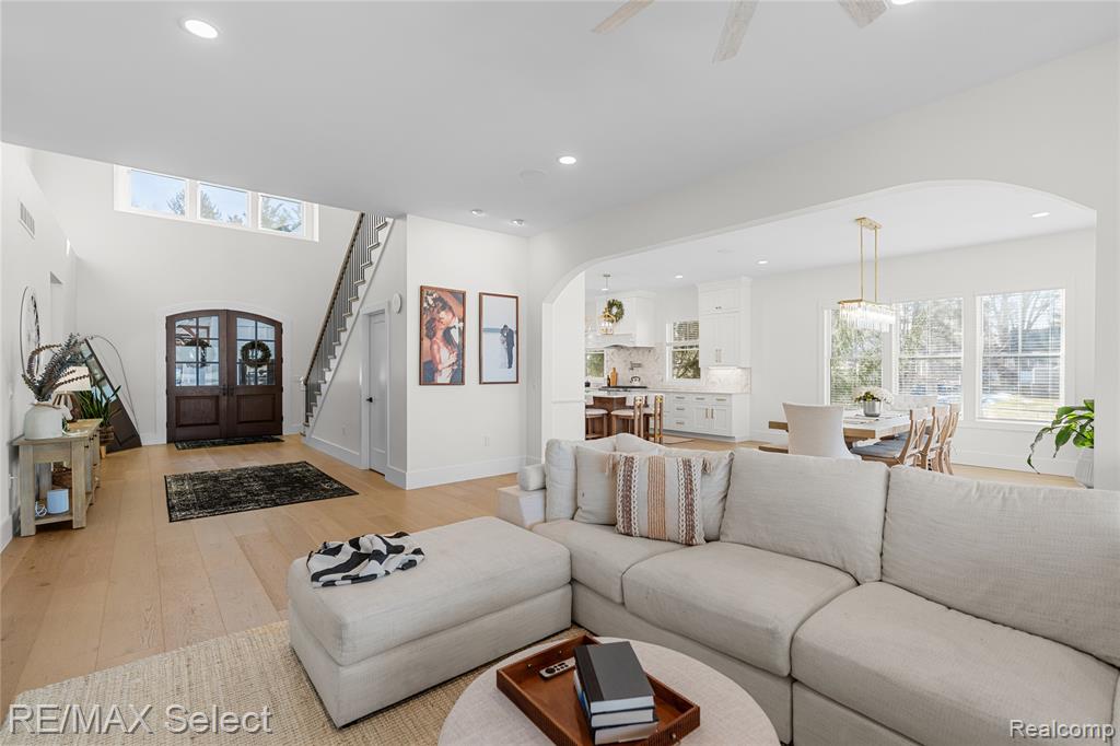 2208 Grove Park Road, Fenton, MI, 48430