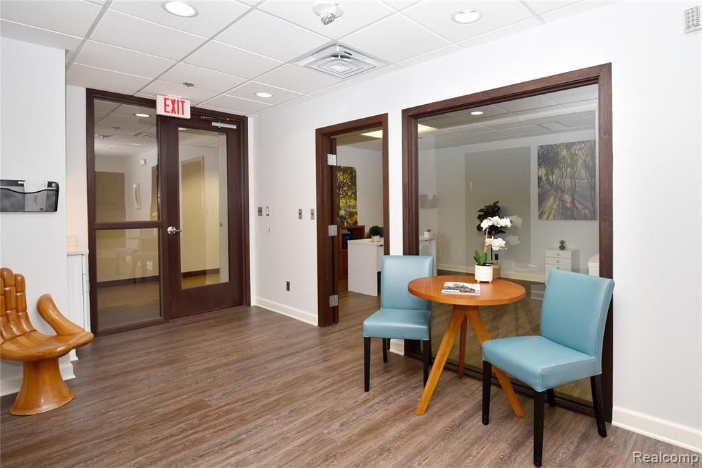 401 S Old Woodward Avenue, Birmingham, MI 48009 — Photo 6