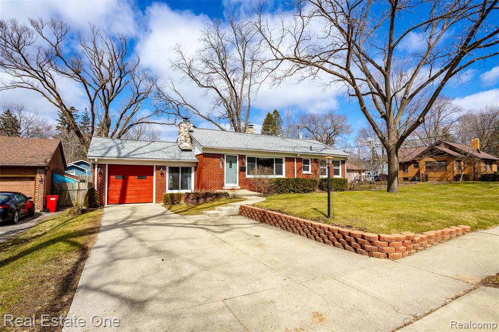 531 Atlantic Street, Milford, MI 48381 — Photo 2