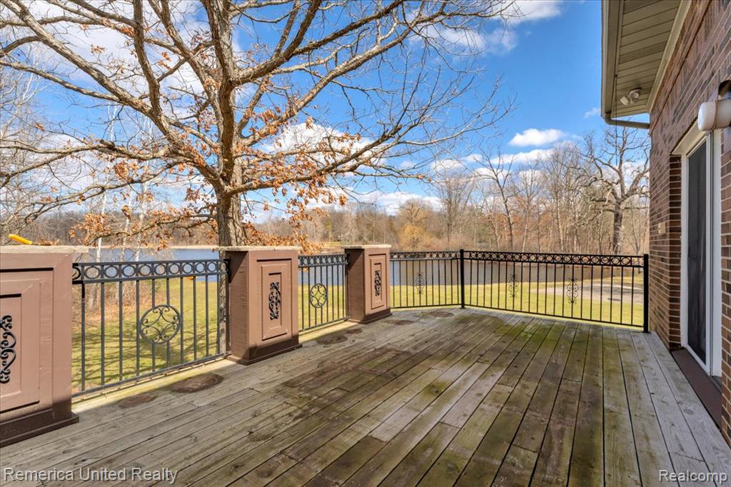 2457 Spring Lake Lane Lane, Brighton, MI 48114 — Photo 49