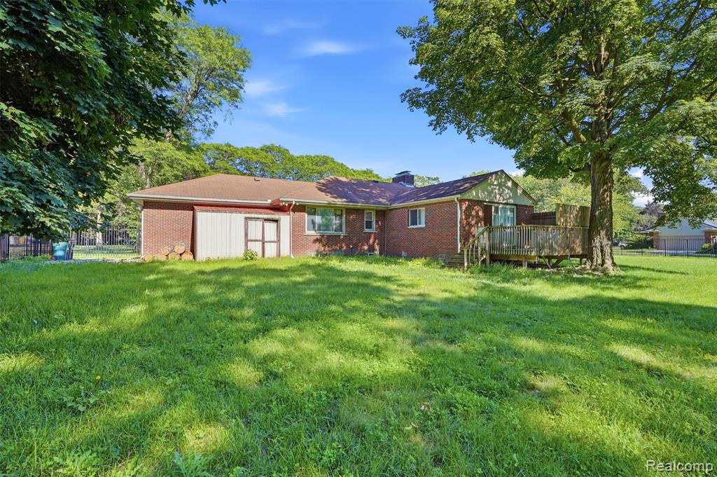 27315 Lathrup Boulevard, Lathrup Village, MI 48076 — Photo 25