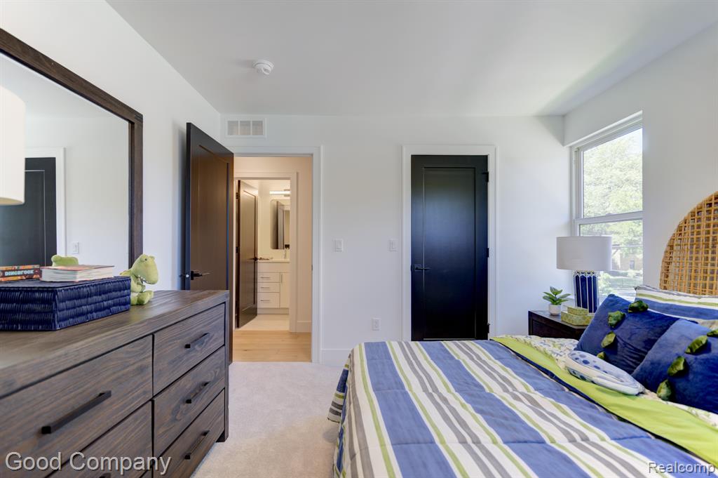804 Irving Avenue, Royal Oak, MI 48067 — Photo 69