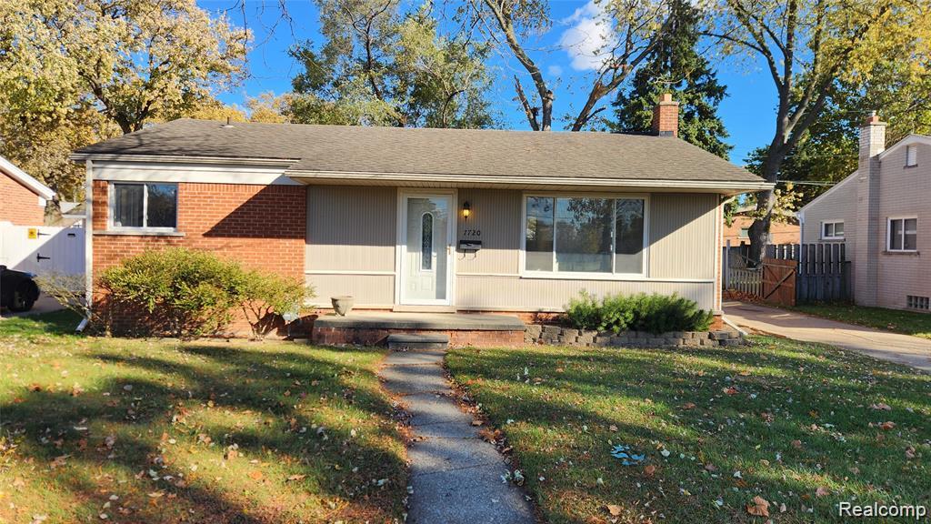 7720 Amboy Street, Dearborn Heights, MI 48127 — front exterior