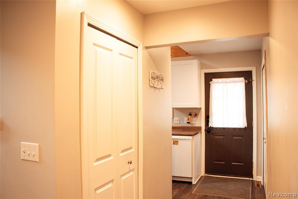 4981 Sherwood Drive, Oscoda, MI 48750 — Photo 20