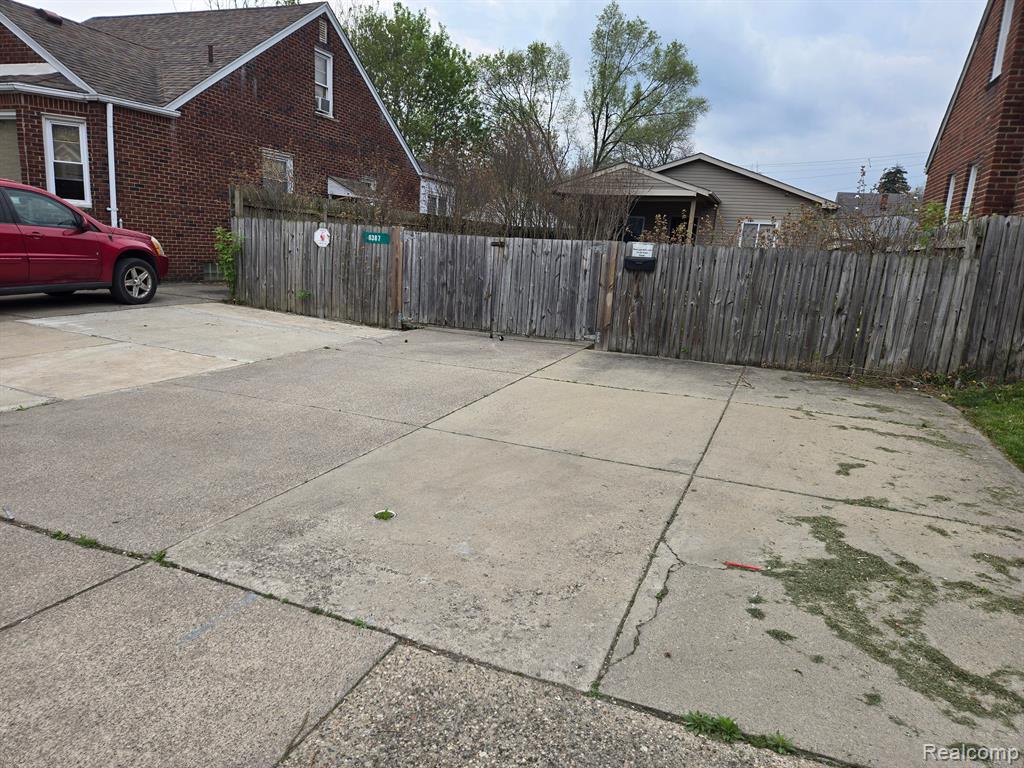 6387 ABINGTON Avenue, Detroit, MI 48228 — Photo 14