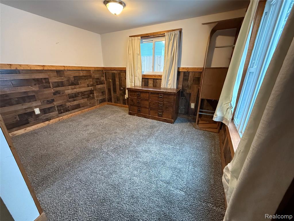 609 S Wood Street, Chesaning, MI 48616 — Photo 19