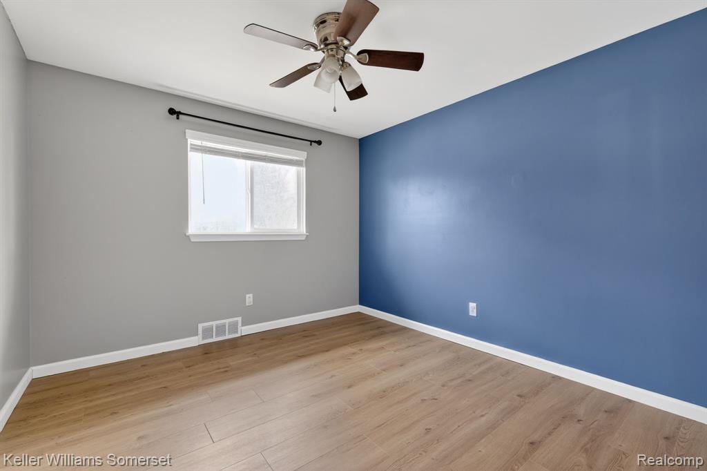 183 Washington Street, Mount Clemens, MI 48043 — Photo 12