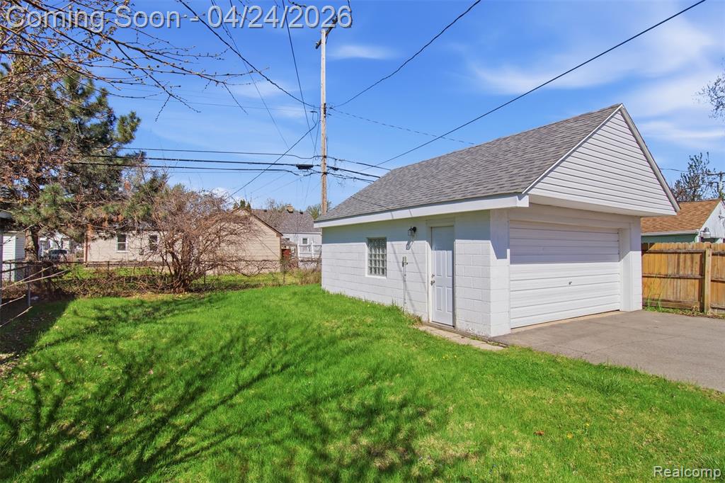 22063 Brittany Avenue, Eastpointe, MI 48021 — Photo 37
