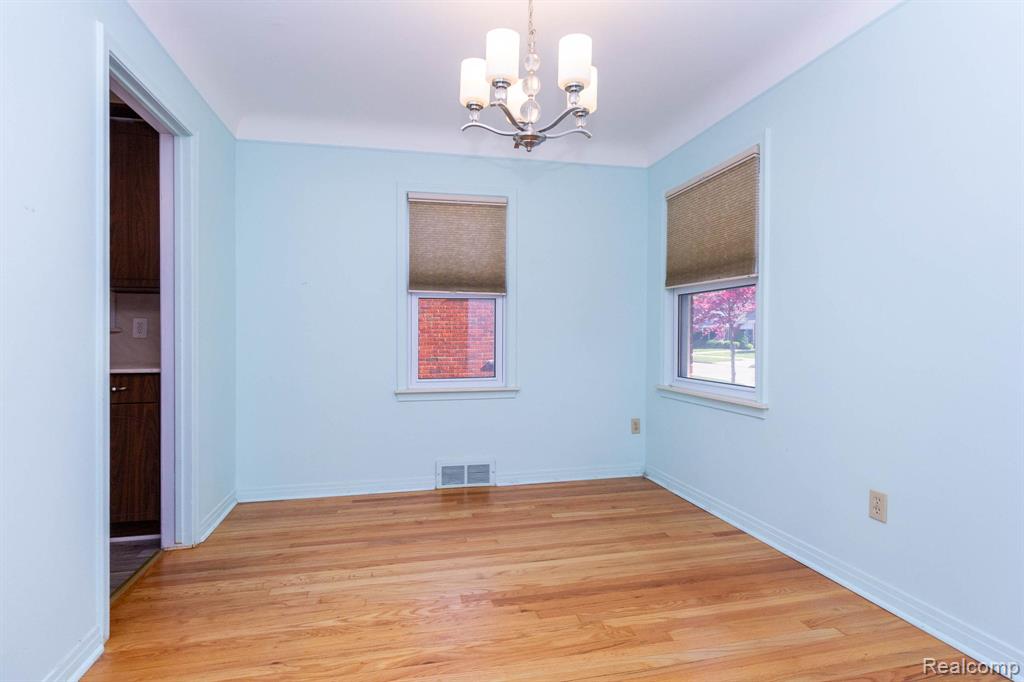 9854 Colwell Avenue, Allen Park, MI 48101 — Photo 9