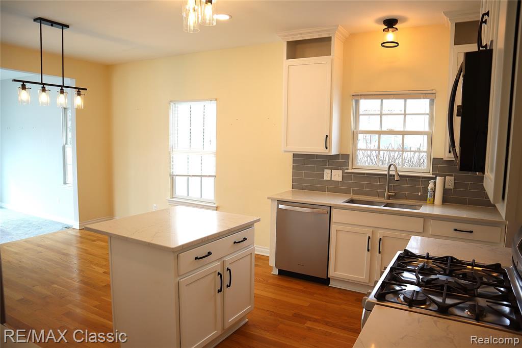 50595 Coolidge Street, Canton, MI 48188 — Photo 12