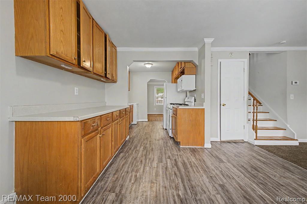 5635 Westpoint Street, Dearborn Heights, MI 48125 — Photo 11