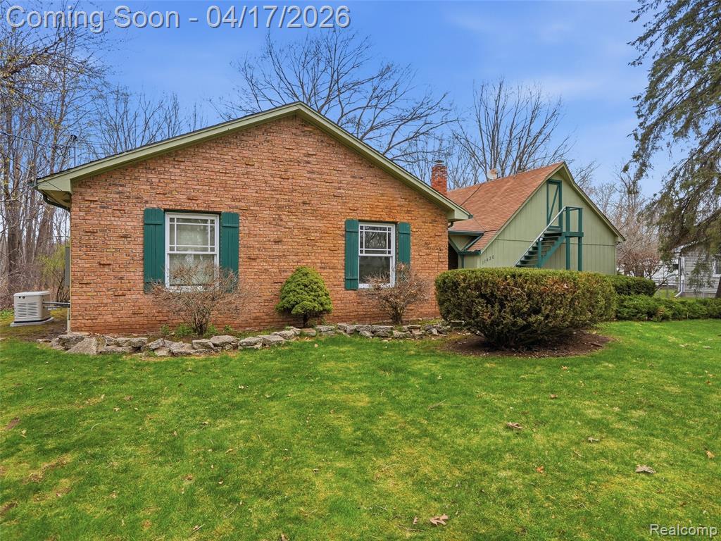 11430 Big Lake Road, Davisburg, MI 48350 — Photo 3