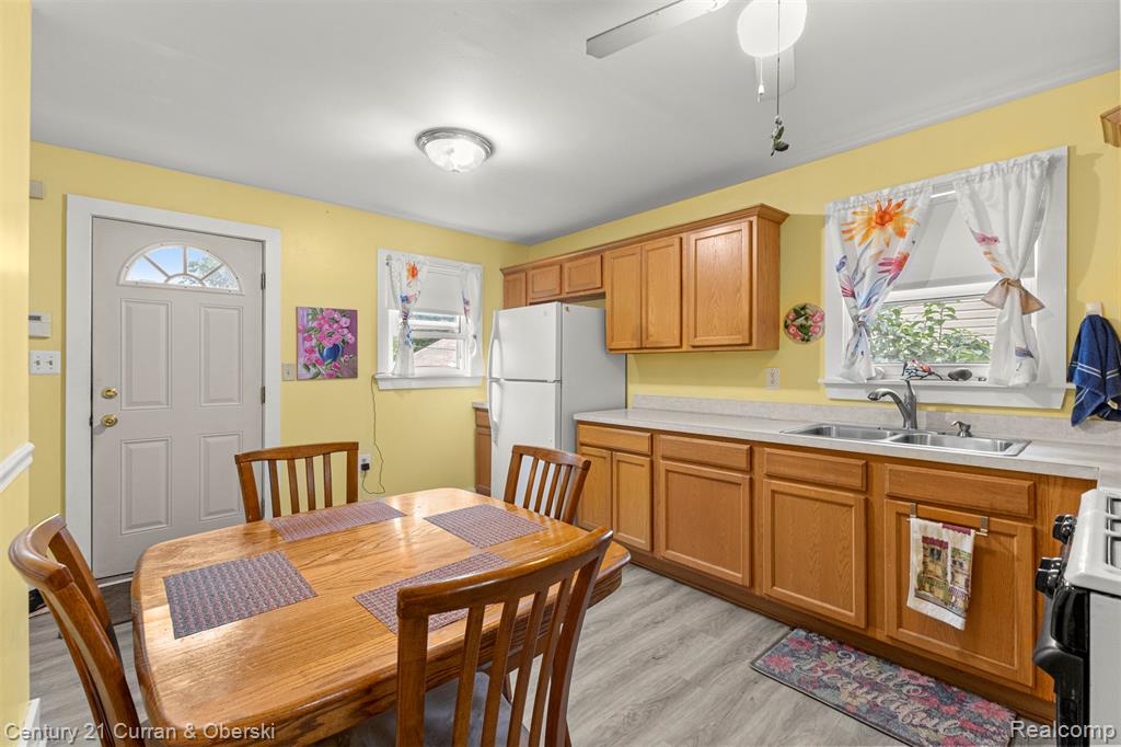 1976 Cabot Street, Detroit, MI 48209 — Photo 9