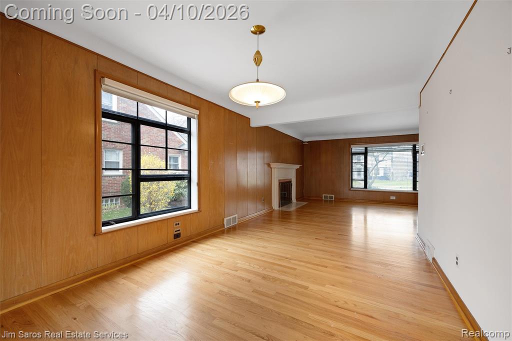 1101 Torrey Road, Grosse Pointe Woods, MI 48236 — Photo 6