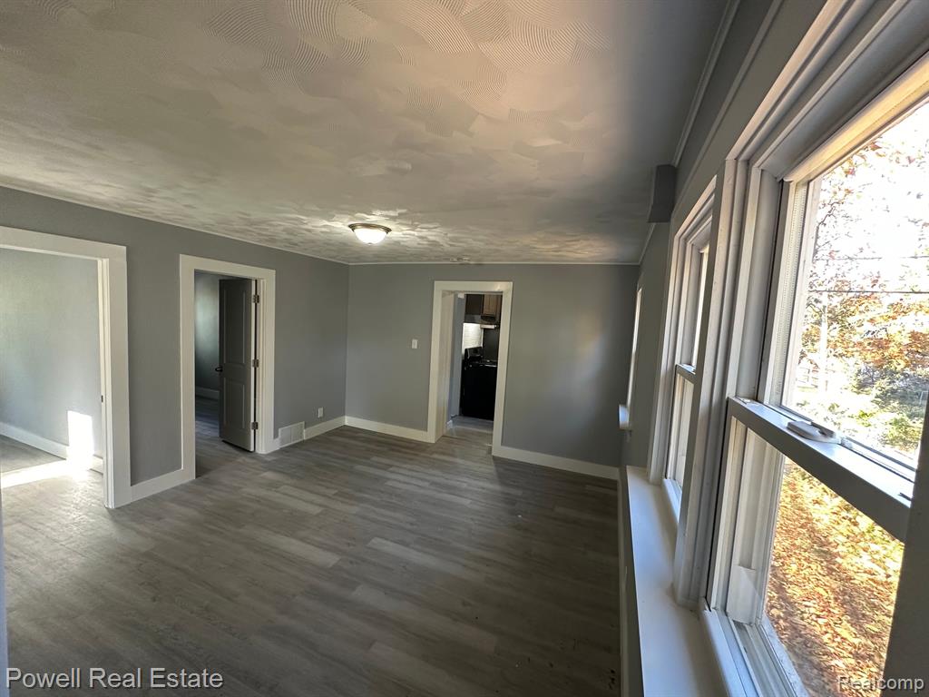 54 NELSON Street, Pontiac, MI 48342 — Photo 15