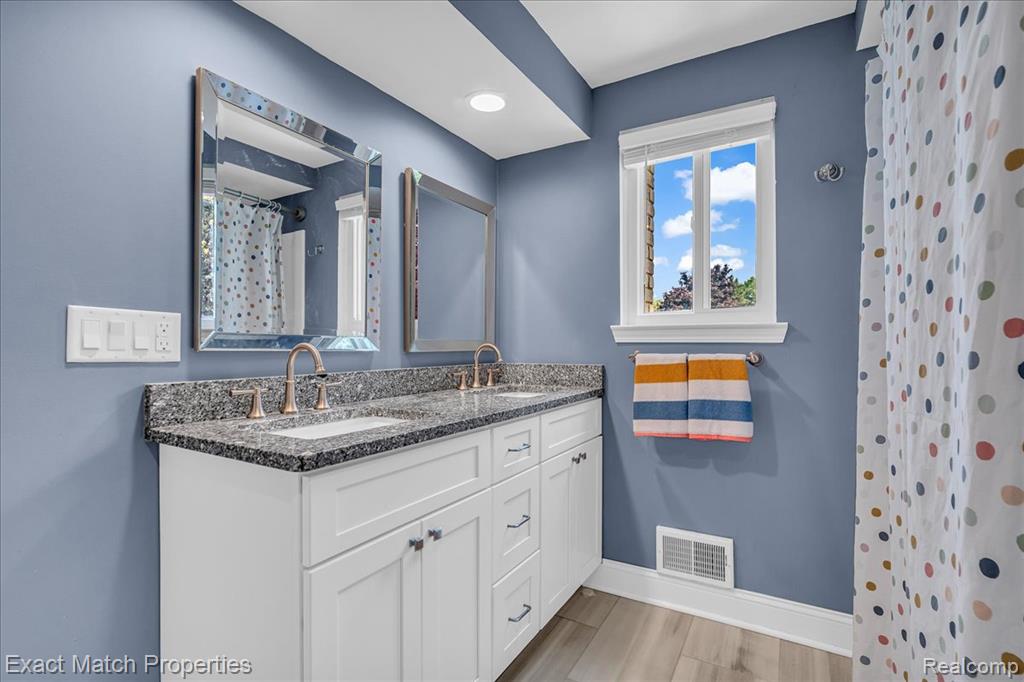 3980 N Hickory Ridge Road, Highland, MI — Photo 53