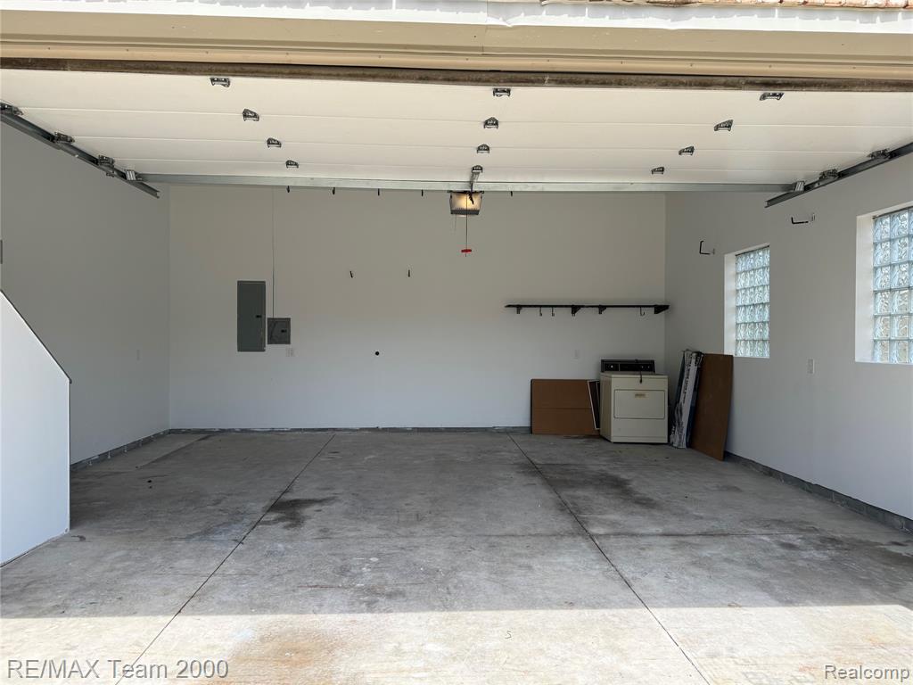 4253 Polk Street, Dearborn Heights, MI 48125 — Photo 35