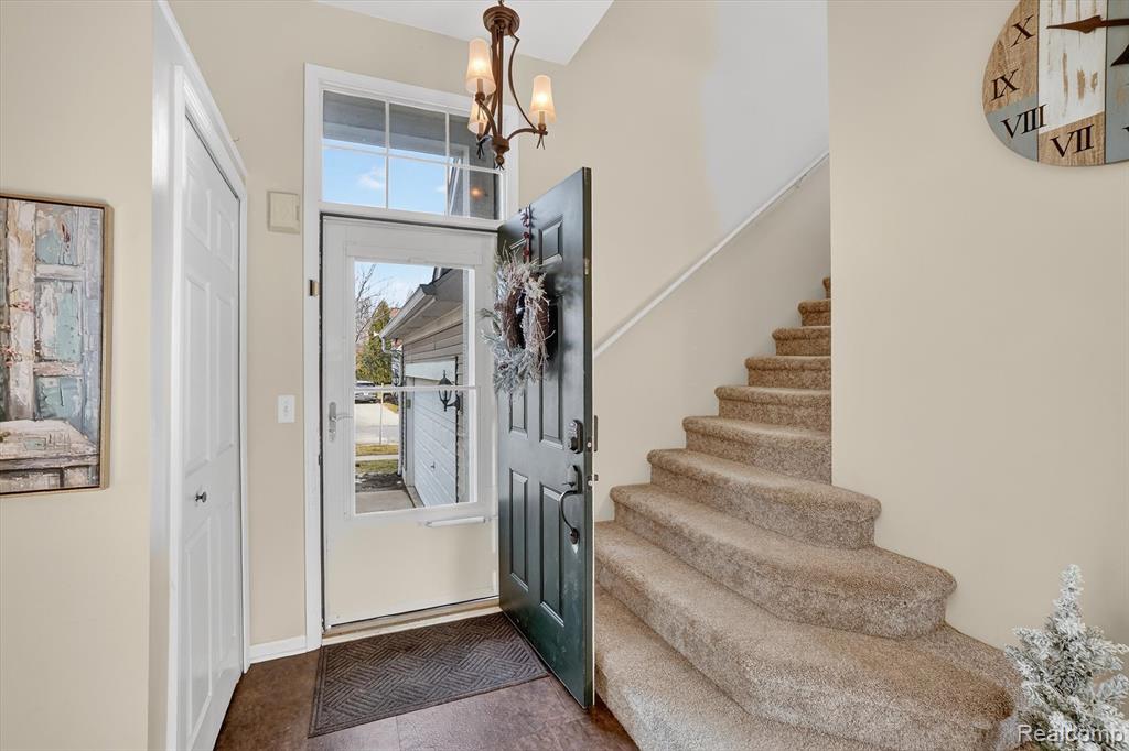 1137 Hudson Drive, Howell, MI 48843 — Photo 3