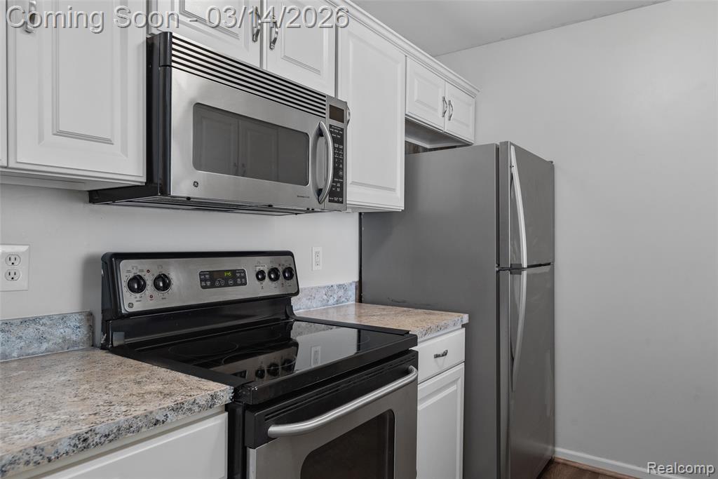 3927 Cornerstone Drive, Canton, MI 48188 — Photo 12