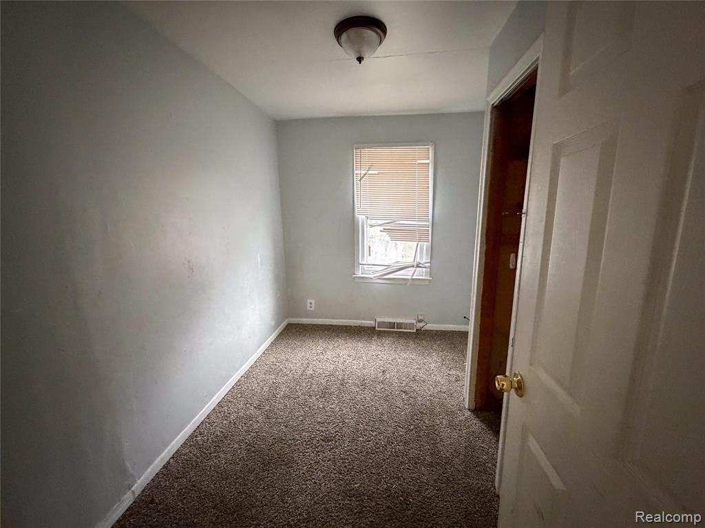 6142 Hereford Street, Detroit, MI 48224 — Photo 10