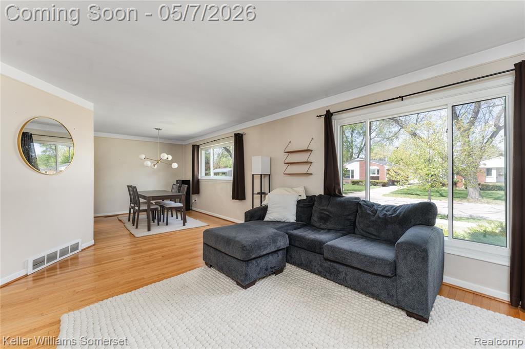 4320 Manor Avenue, Royal Oak, MI 48073 — Photo 5