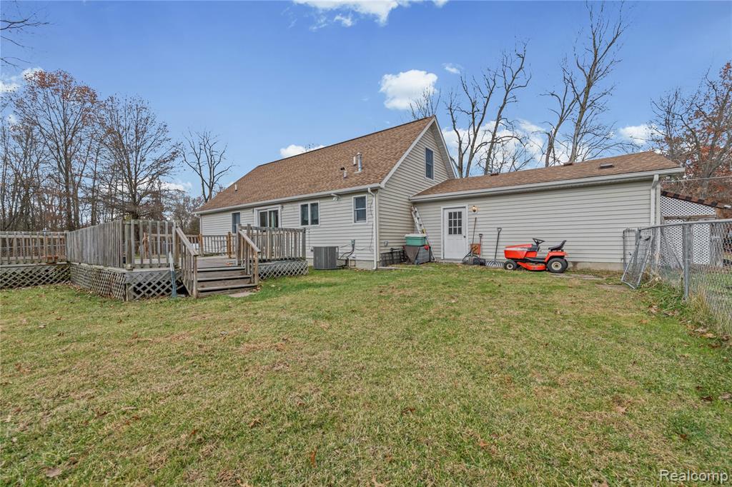 43865 Willow Road, Belleville, MI 48111 — Photo 30