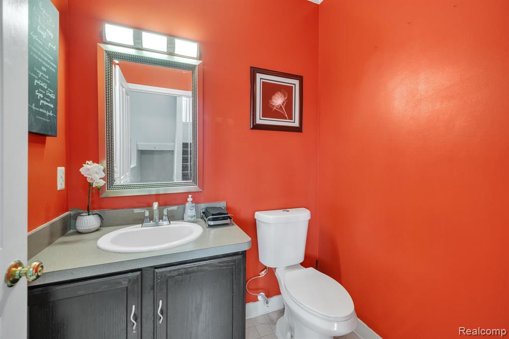 25298 SAINT JAMES, Southfield, MI 48075 — Photo 13