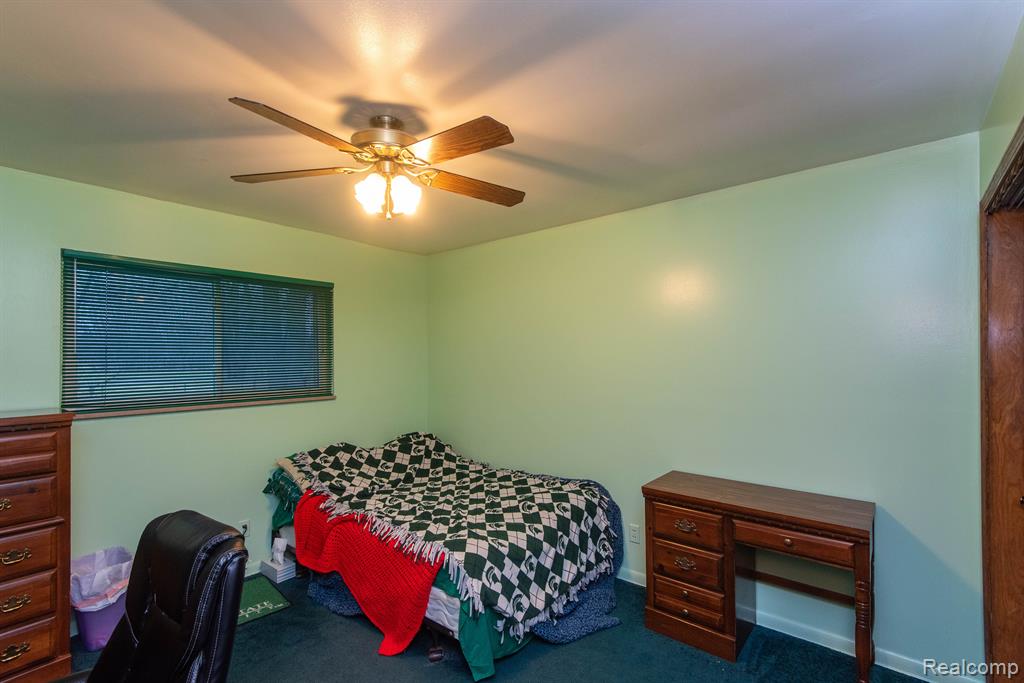 6226 GOLFVIEW Drive, Burton, MI 48509 — Photo 63