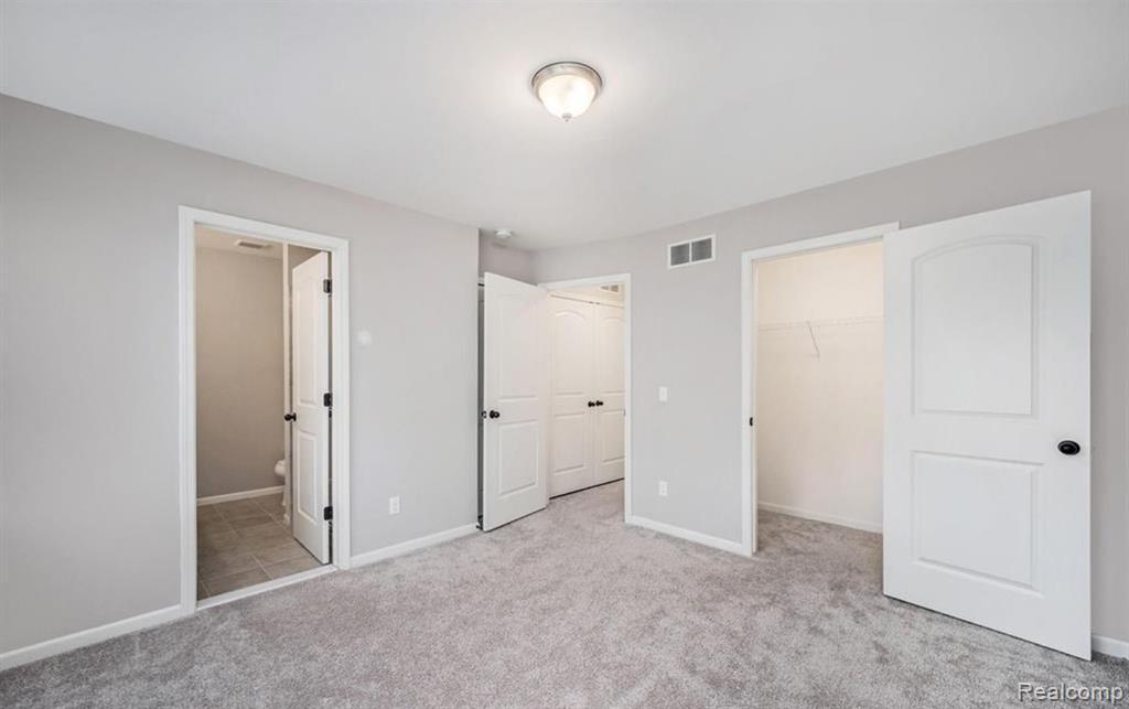 3247 Chambers W, Wixom, MI 48393 — Photo 13