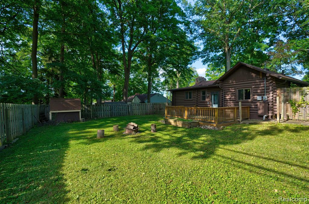 545 BANCROFT Street, Imlay City, MI 48444 — Photo 43