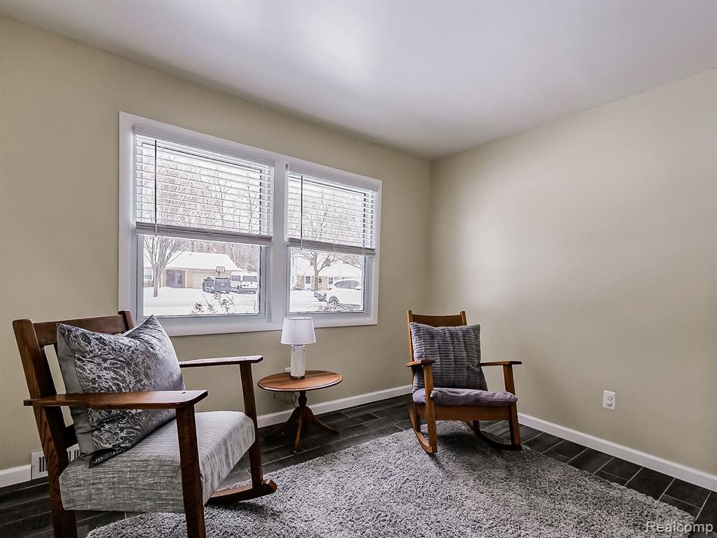 4610 BUTLER Drive, Troy, MI 48085 — Photo 11