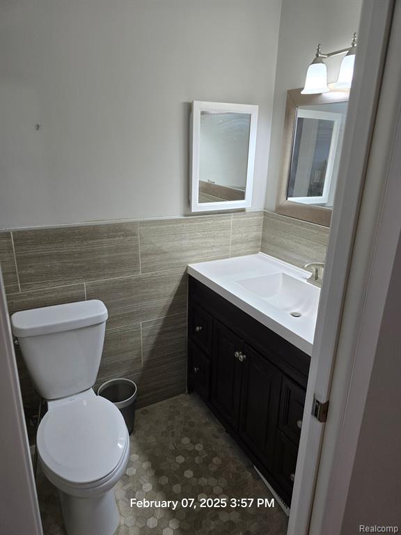 6452 ROCKDALE, Dearborn Heights, MI 48127 — Photo 8