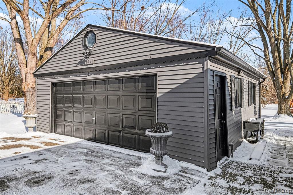 5091 Wakefield Road, Grand Blanc, MI 48439 — Photo 3