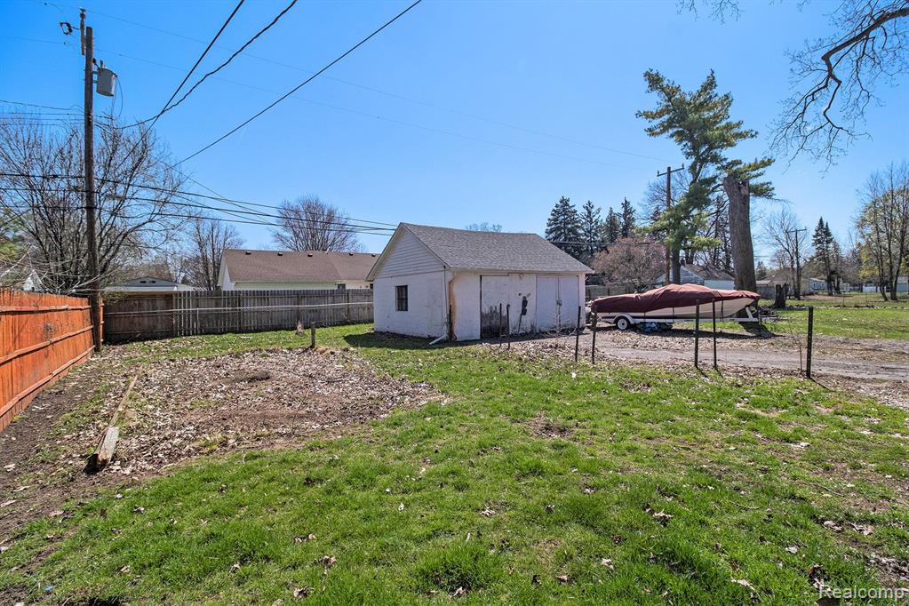 9447 PRINCESS Street, Taylor, MI 48180 — Photo 7