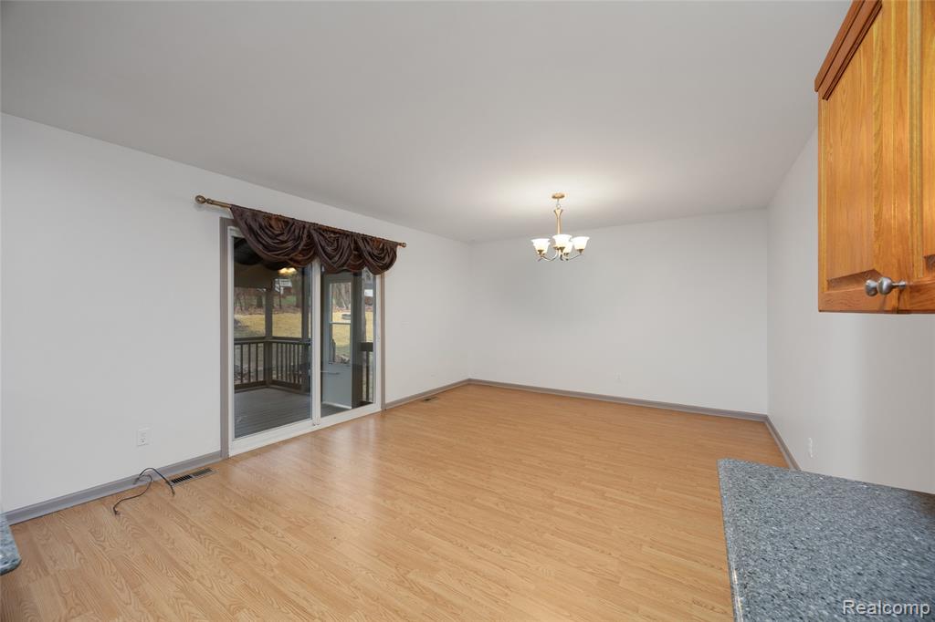 360 Arbor Pine Drive, Ortonville, MI 48462 — Photo 7