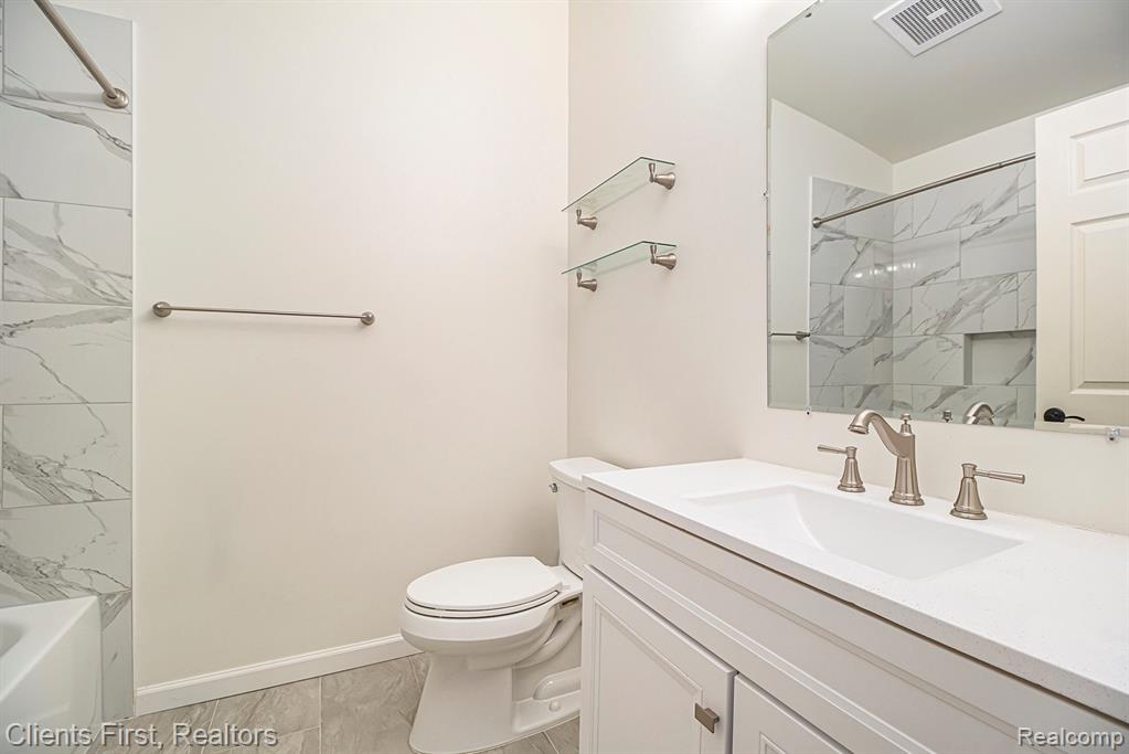 4215 Schaefer Road, Dearborn, MI 48126 — Photo 21