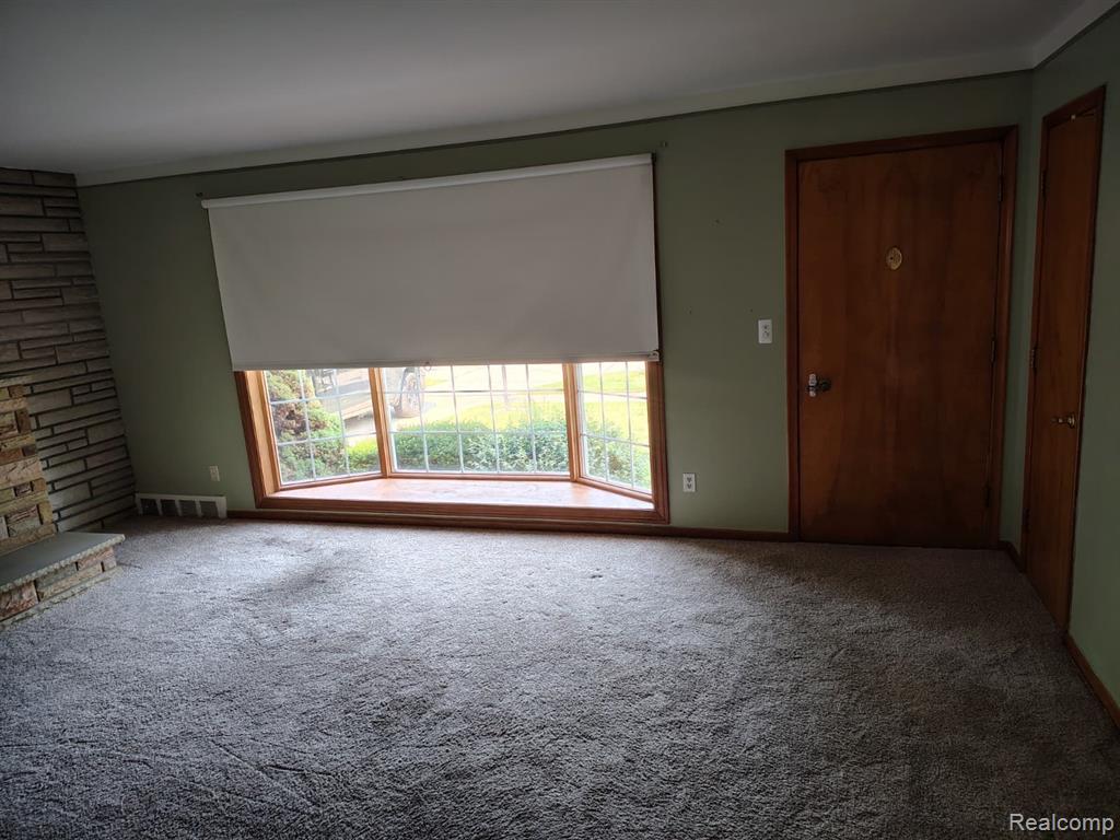 5454 Cranbrook Street, Dearborn Heights, MI 48125 — Photo 5