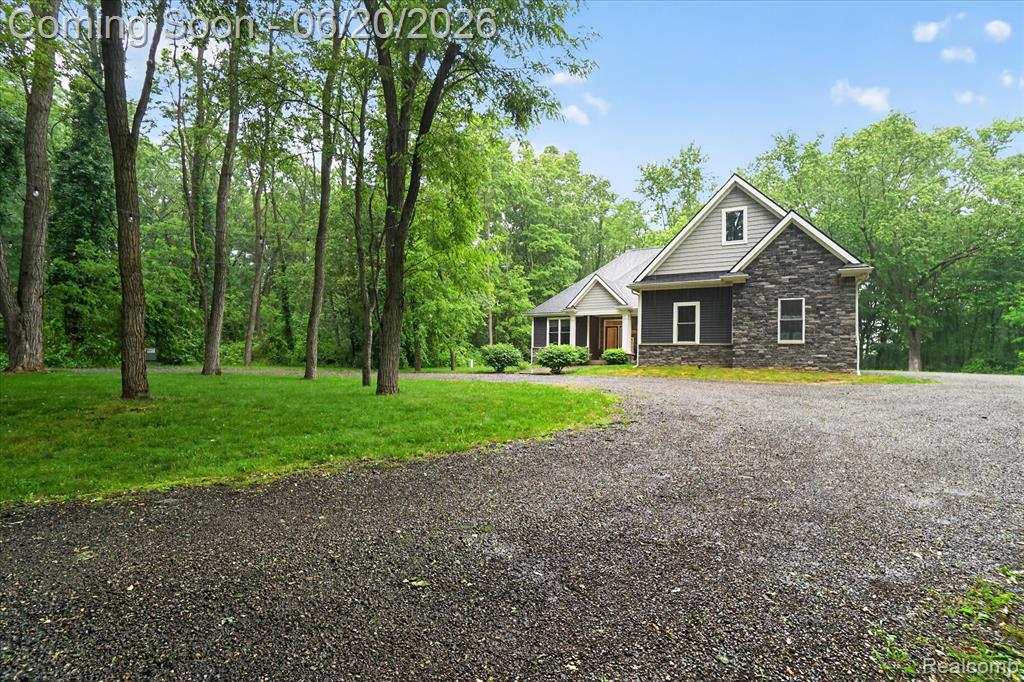 790 Grange Hall Road, Ortonville, MI 48462 — Photo 2