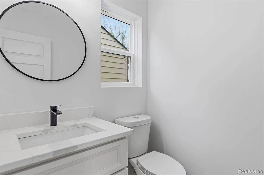 1404 E George Avenue, Hazel Park, MI 48030 — Photo 13