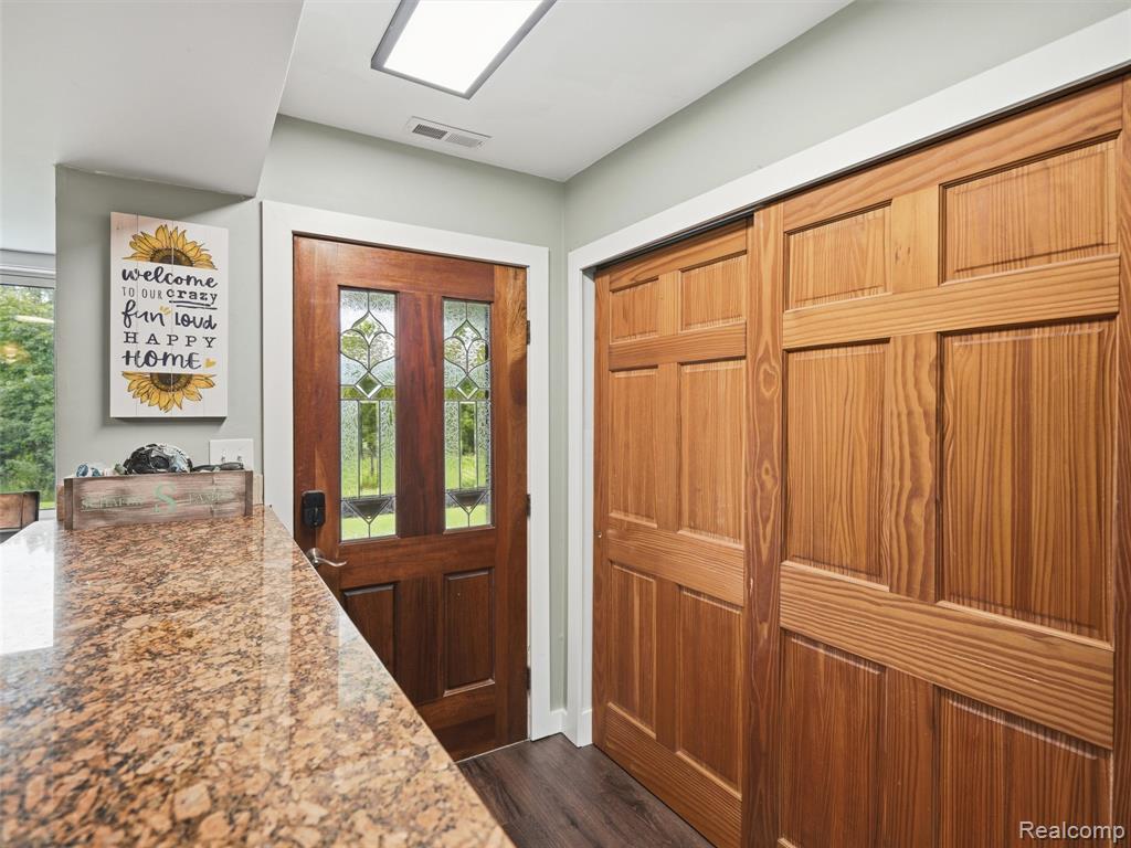 8620 Joey Drive, Pinckney, MI 48169 — Photo 17