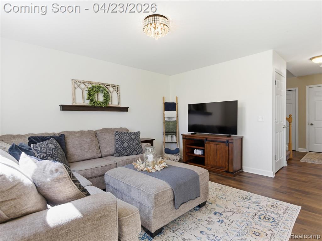 4060 Laforest Drive, Waterford, MI 48329 — Photo 3