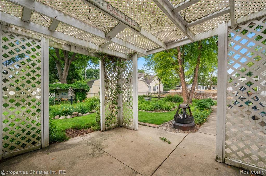 735 Novi Street, Northville, MI 48167 — Photo 35