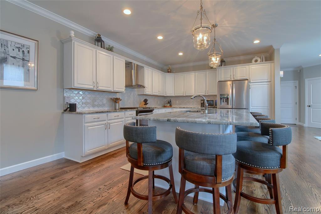 526 Plum Street, Wyandotte, MI 48192 — Photo 13