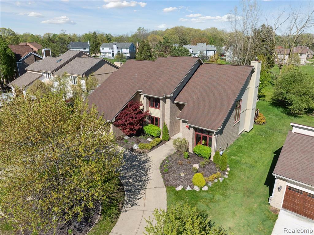 7039 Timberview Trail, West Bloomfield, MI — Photo 70
