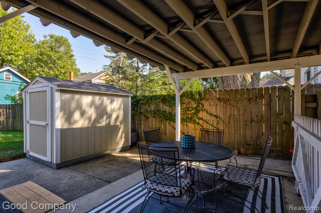 934 Lockwood Road, Royal Oak, MI 48067 — Photo 60