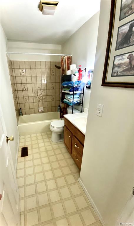 8474 Chesterfield Drive, Swartz Creek, MI 48473 — Photo 21