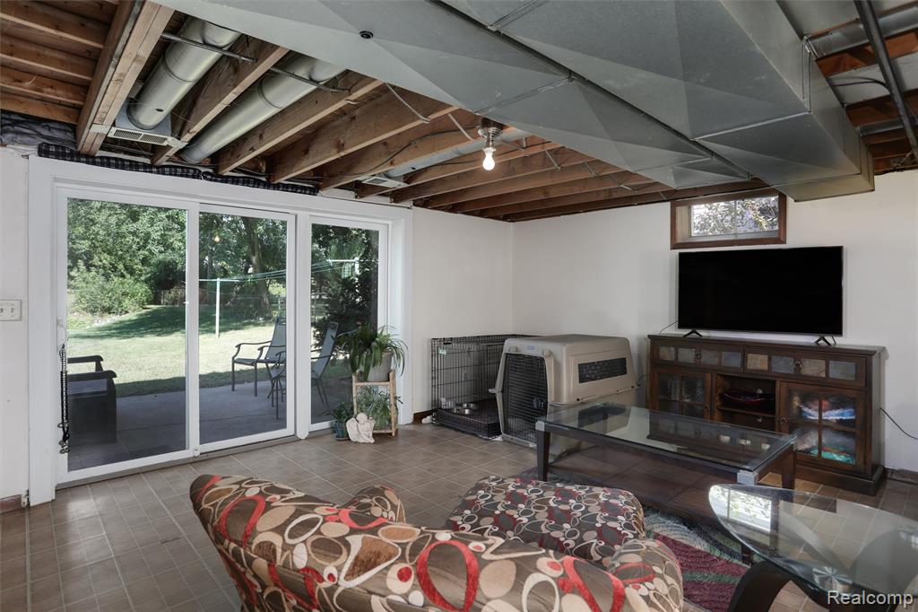 65 1st Street, Oxford, MI 48371 — Photo 16