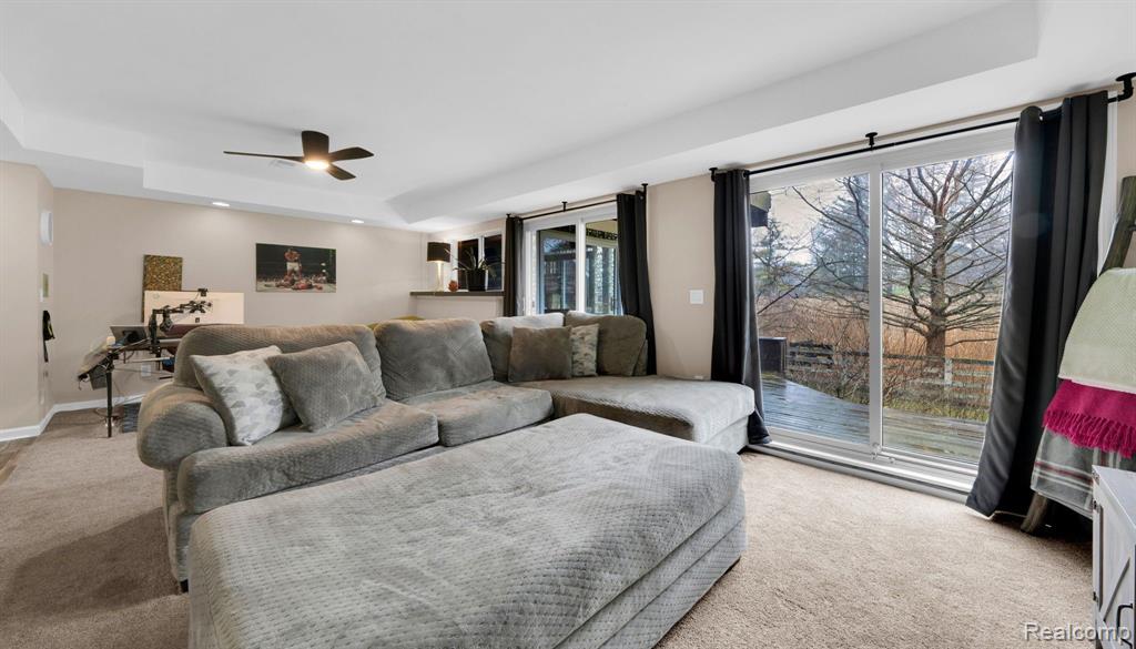 950 Hidden Valley Drive, Lake Orion, MI 48362 — Photo 40