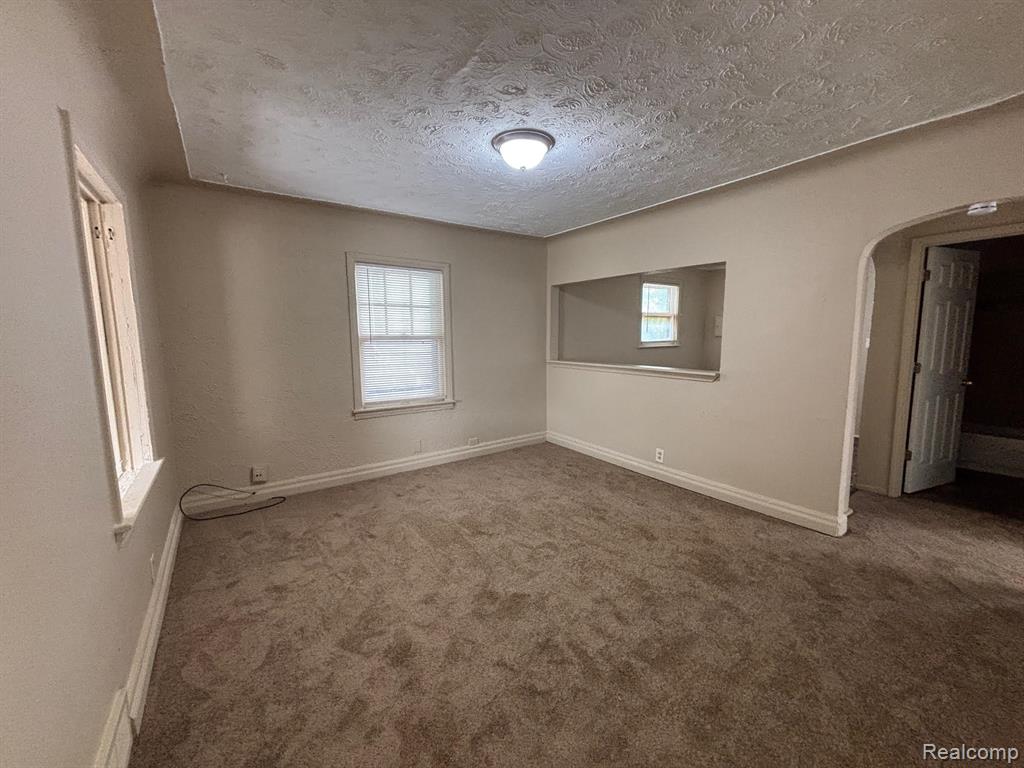 8119 Essex Avenue, Warren, MI 48089 — Photo 2
